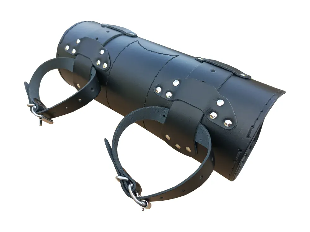 DIABLO MOTO kožená rolka zdobená nýty na choppera