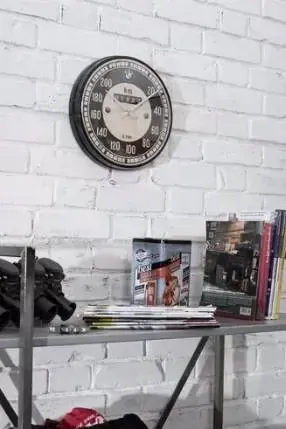 Hodiny nástěnné Tachometr BMW