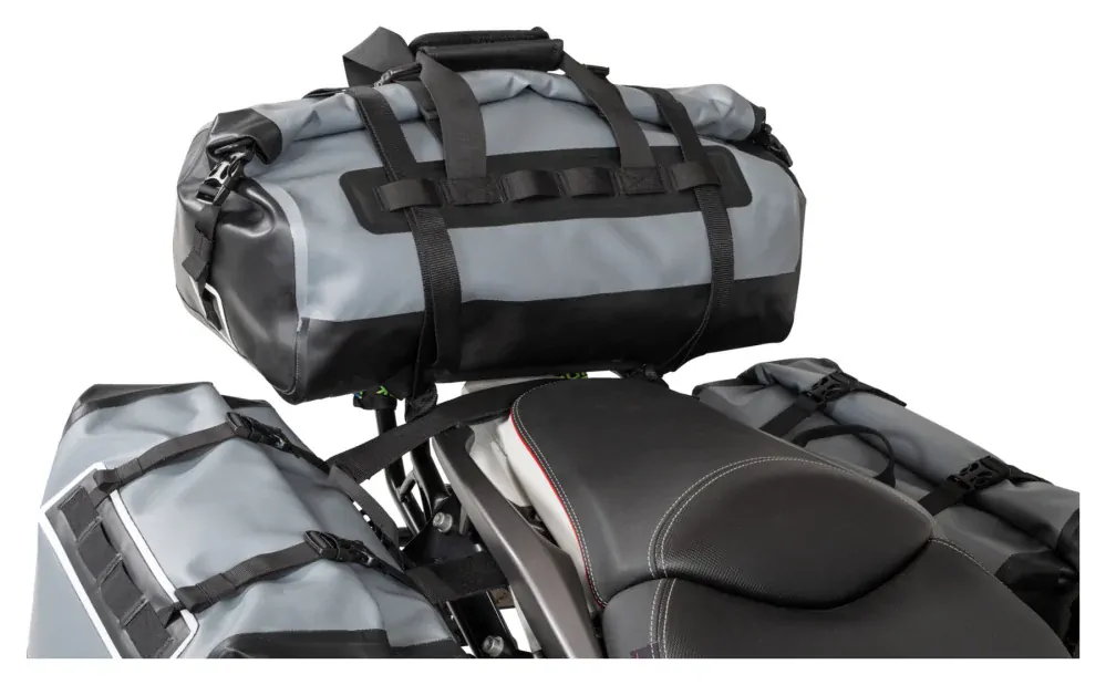 Zadní nepromokavá taška - moto válec 30 litrů