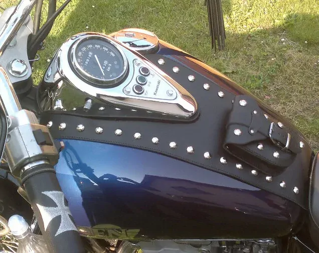 Kožený pás na nádrž Kawasaki EN 500