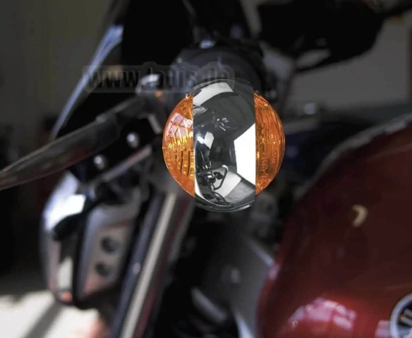 Směrovka do řidítek motocyklu